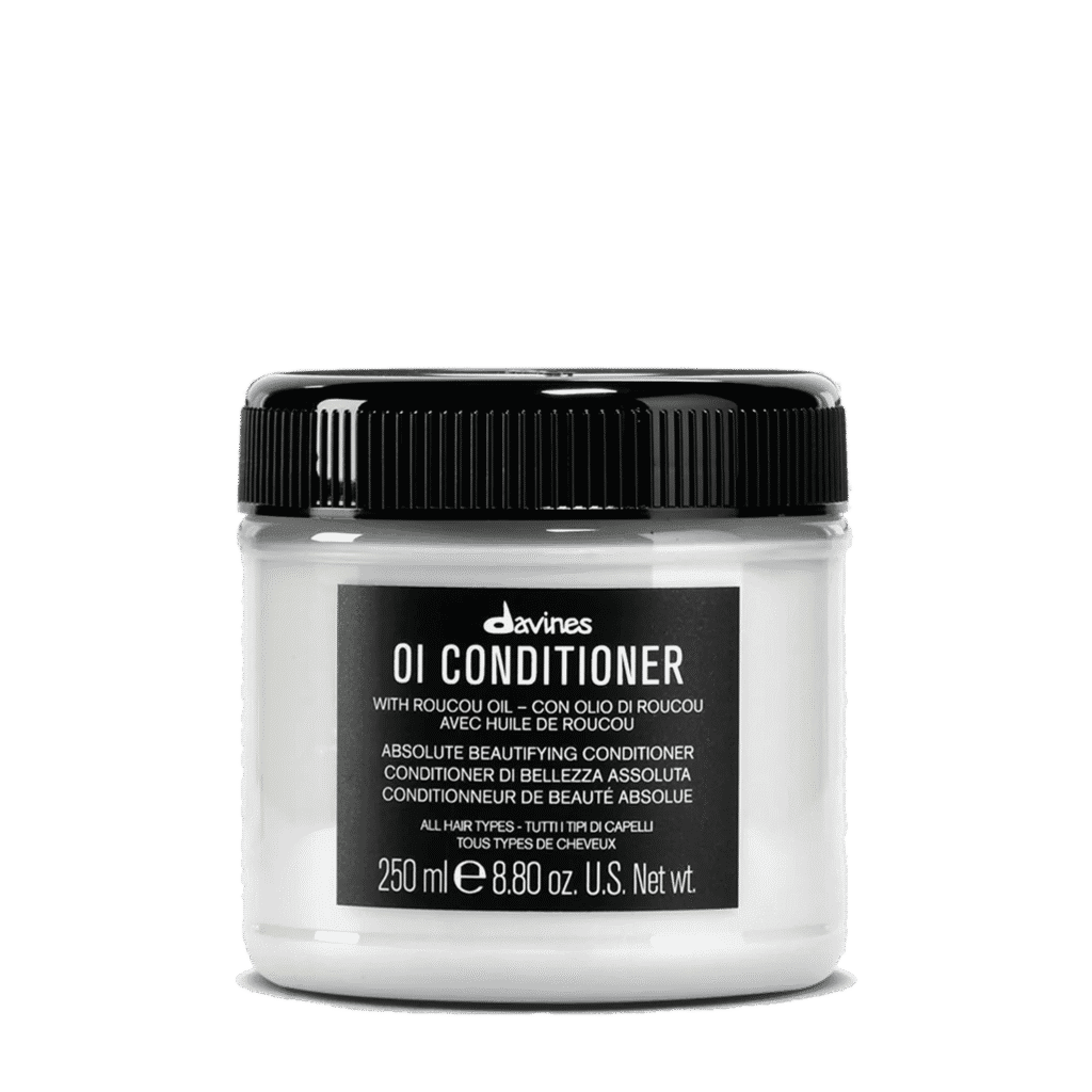 Davines OI Conditioner 250ml at Mosu Worcester - Mosu Hair Space Davines oi conditioner 250ml // nourishing conditioner with roucou oil for softness, shine and body, available at mosu worcester.