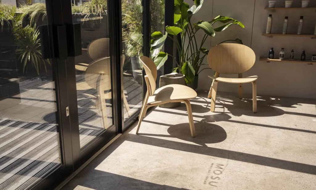 5 mosu-hair-space-waiting-area-natural-light-worcester - Mosu Hair Space Waiting area with lounge chairs inside mosu hair space